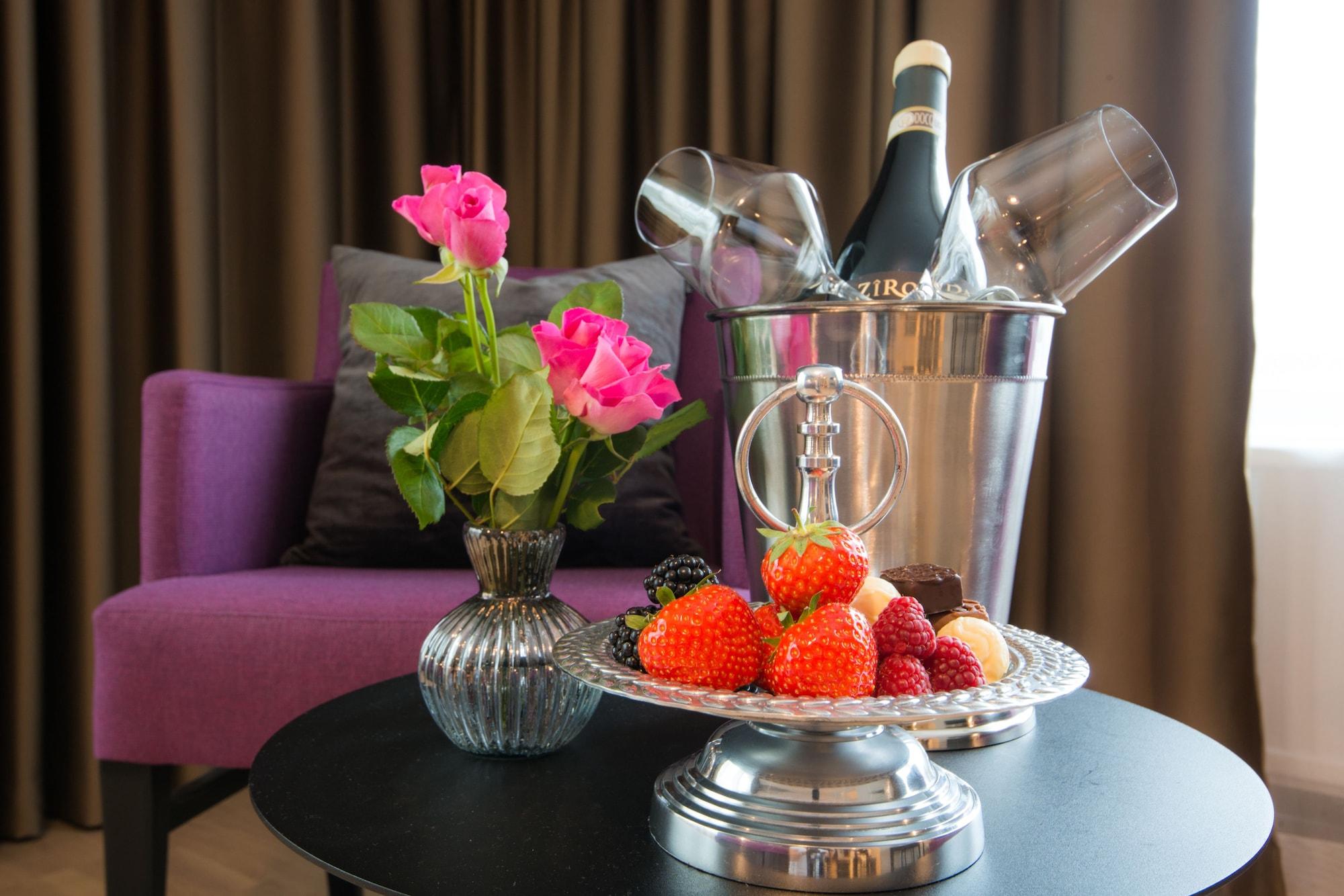 Best Western Plus Park Airport Hotel Arlanda Dış mekan fotoğraf